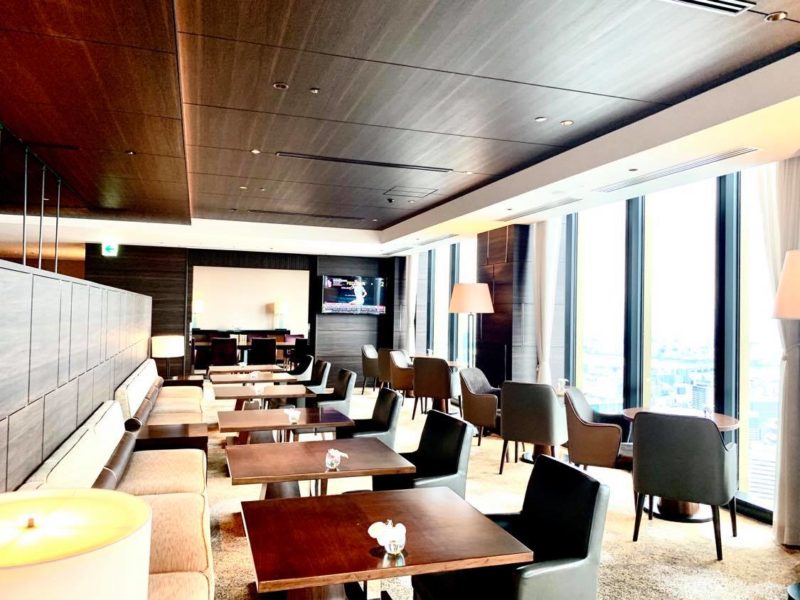 Club lounge at Hilton Honors Osaka
